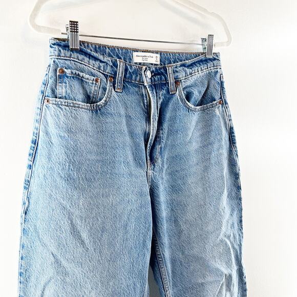 Abercrombie & Fitch High Waisted Denim Loose Jeans Blue 28 / 6 Petite - Picture 6 of 9